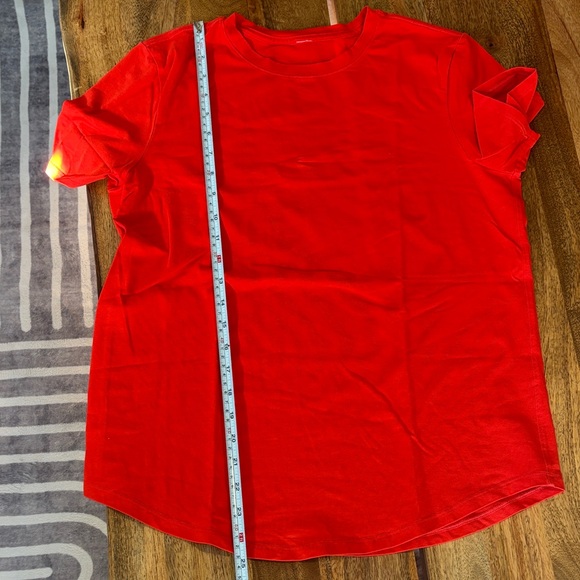 lululemon athletica Love Curved-Hem Crewneck Tee in Hot Heat - Picture 9 of 10